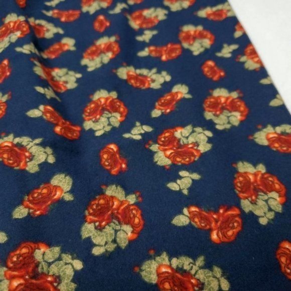 NWOT LulaRoe Tall & Curvy Leggings  Womens Plus Size TC One Size Floral Rose - Picture 6 of 6